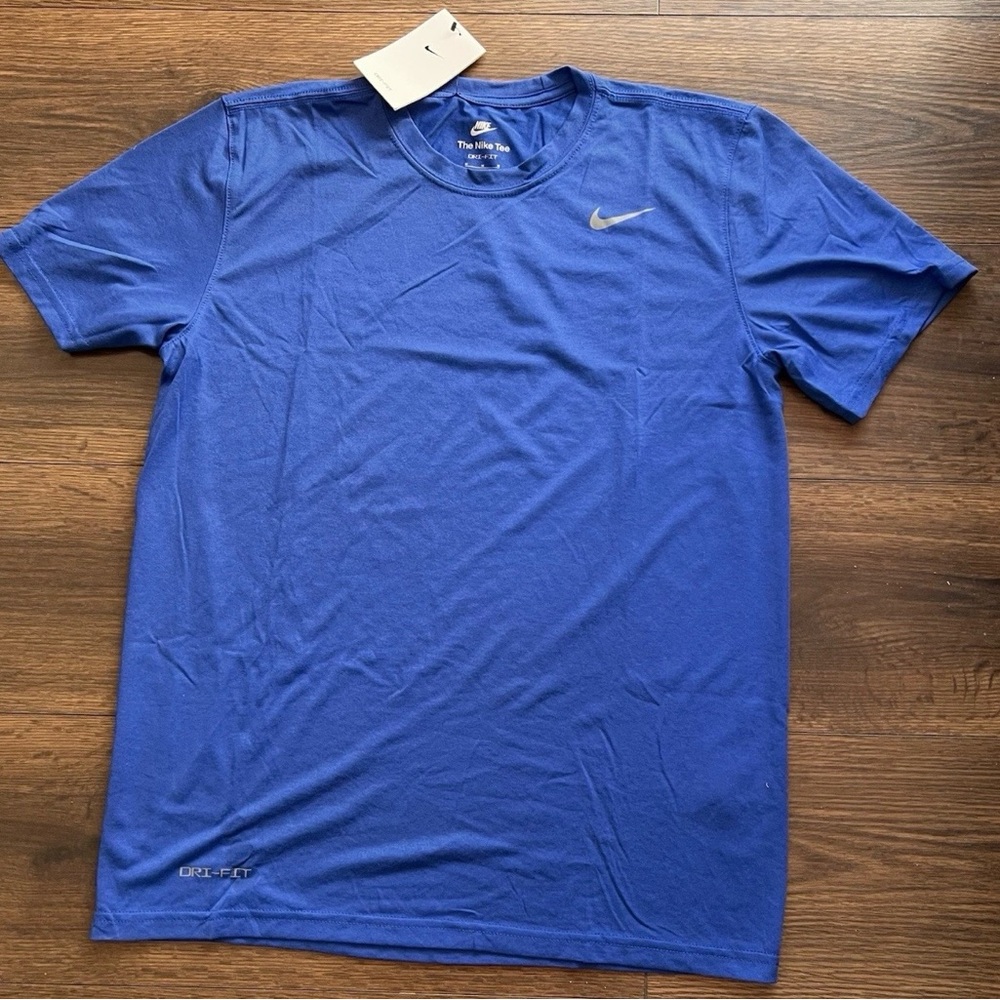 Nike Men's Short Sleeve Blue Tee